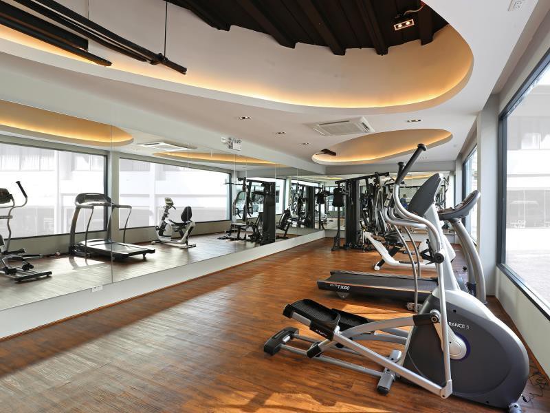 s ratchada leisure hotel