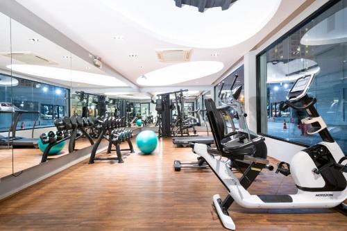 s ratchada leisure hotel