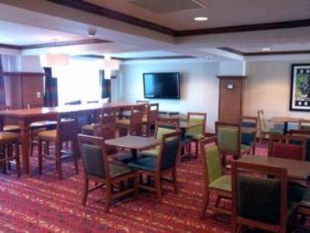 holiday inn express and suites greenville by ihg
