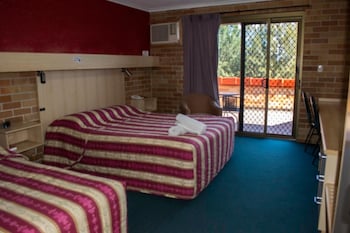 windsor riverview inn