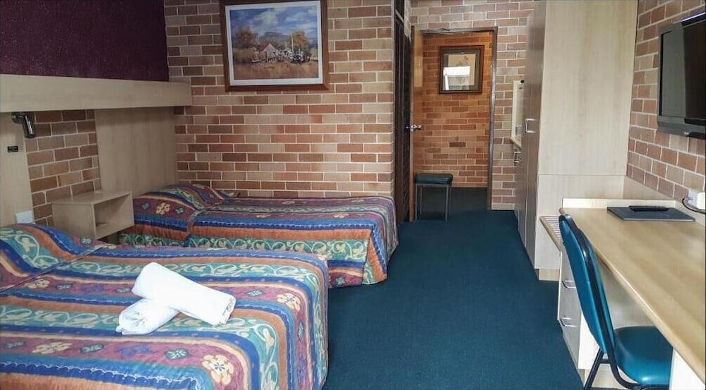 windsor riverview inn