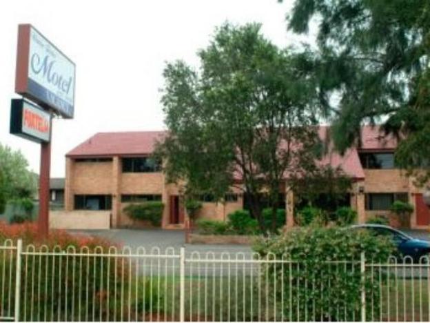 windsor riverview inn