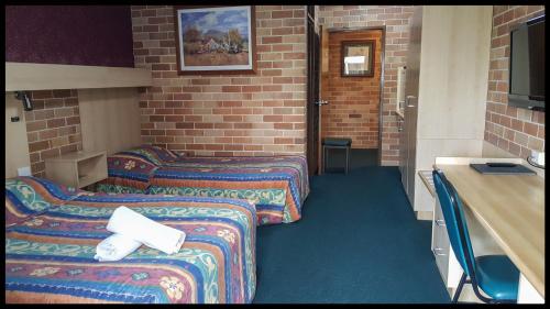 windsor riverview inn