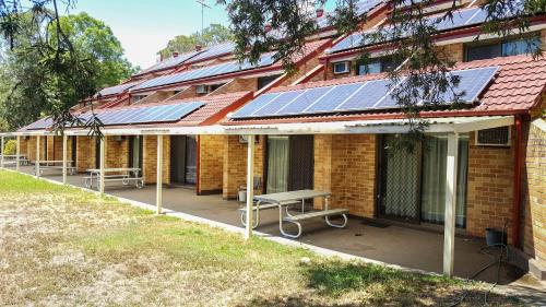 windsor riverview inn