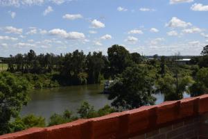 windsor riverview inn