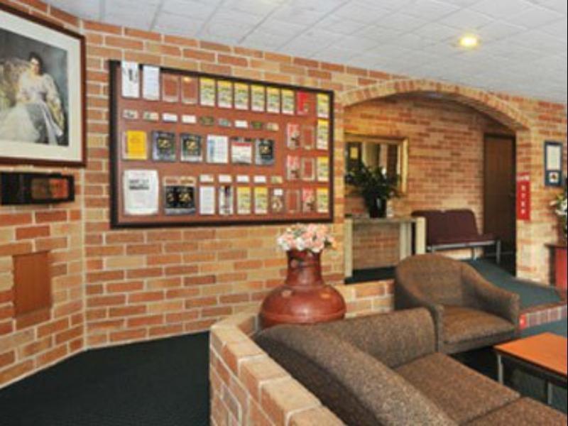 windsor riverview inn