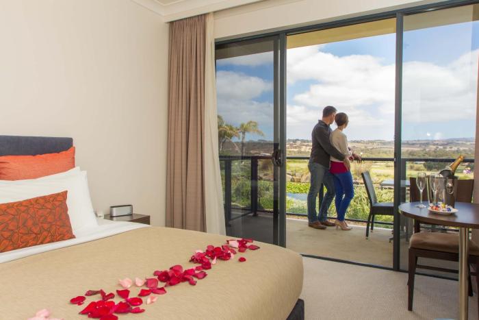 discovery resorts mccracken country club