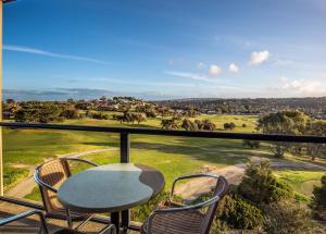 discovery resorts mccracken country club