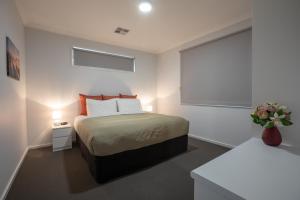 discovery resorts mccracken country club