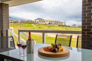 discovery resorts mccracken country club