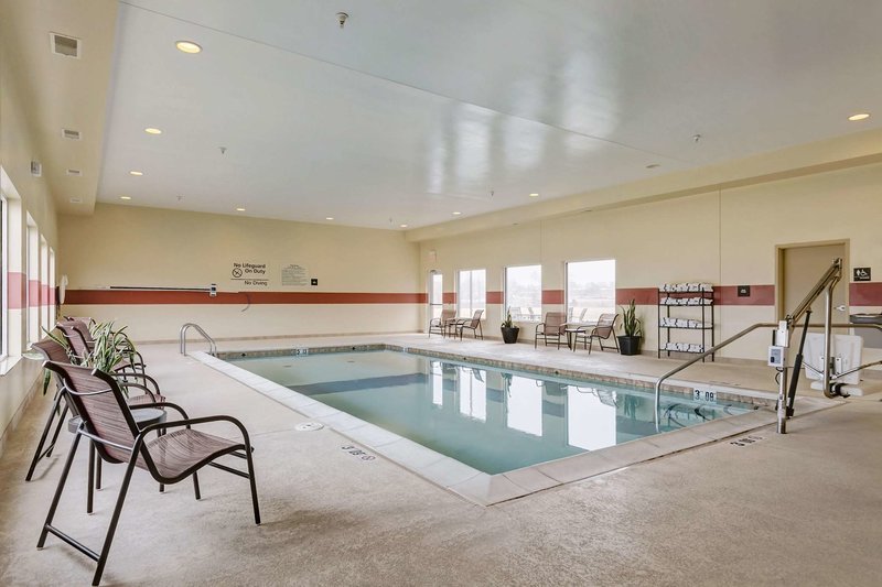 hampton inn st louis columbia