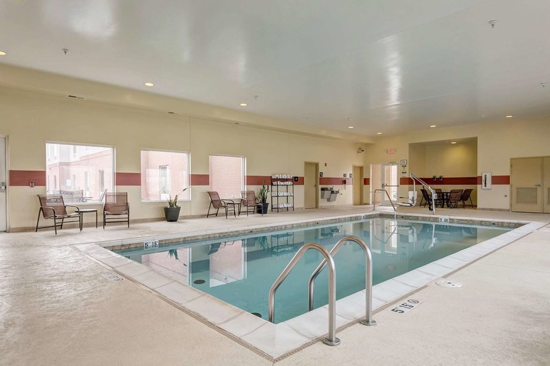hampton inn st louis columbia