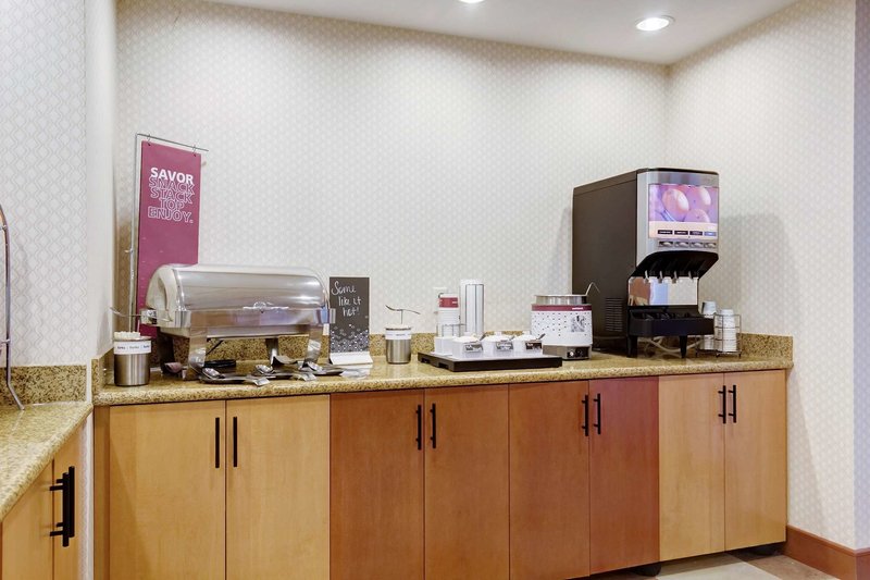 hampton inn st louis columbia