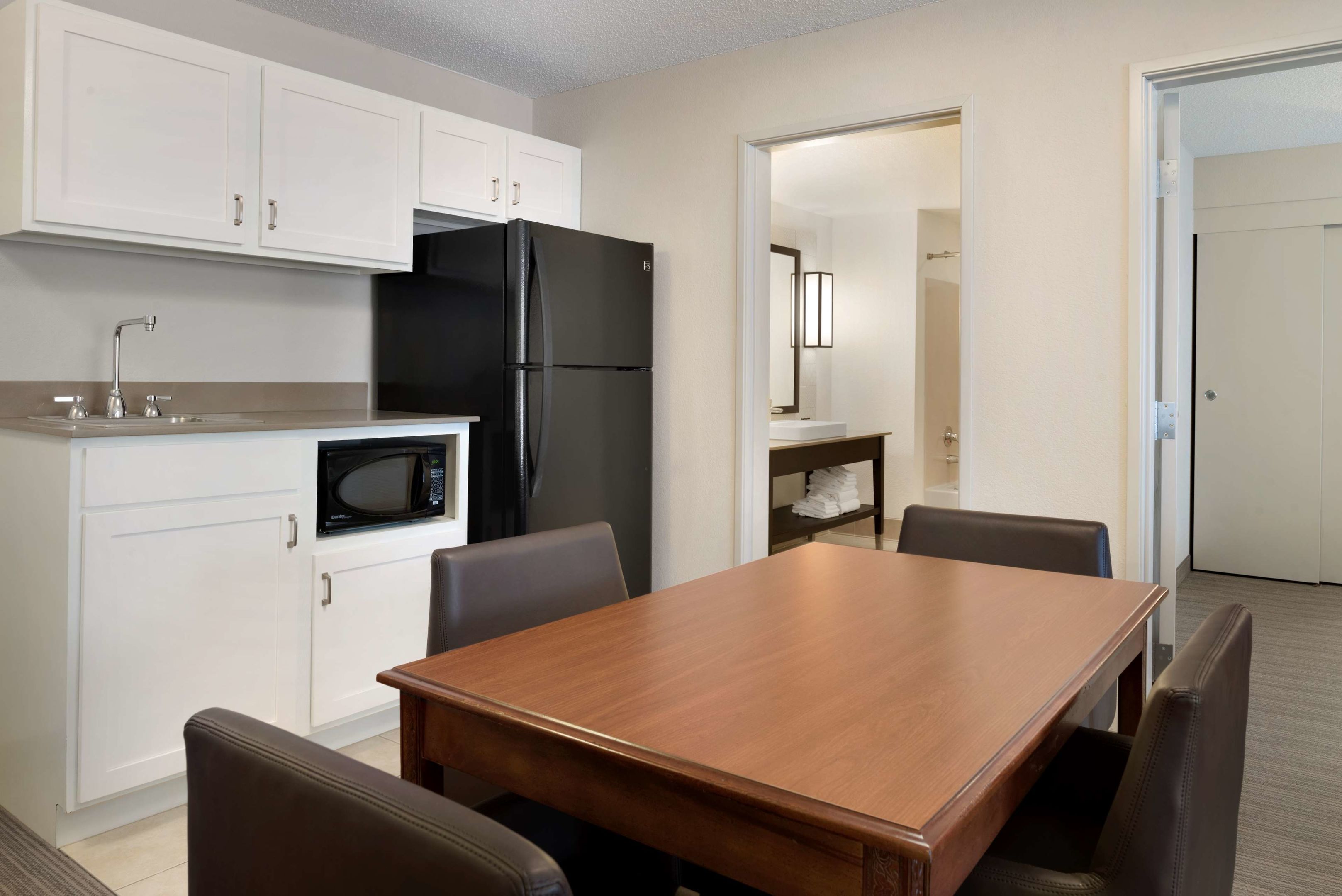 country inn and suites by radisson houghton mi