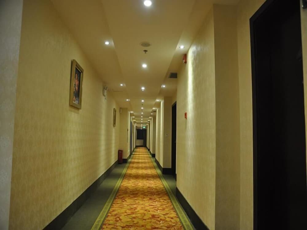 greentree inn shantou chengjiang road business hotel