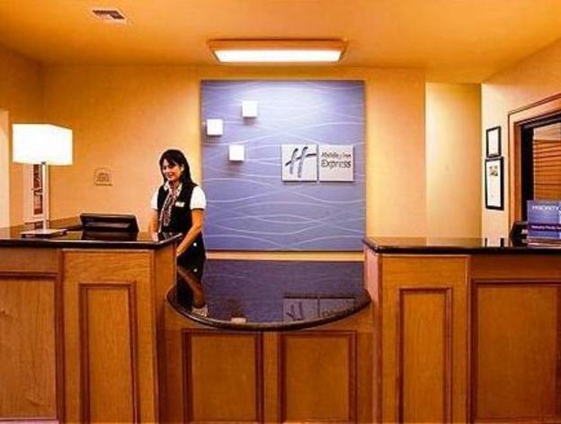 holiday inn express jourdanton pleasanton by ihg
