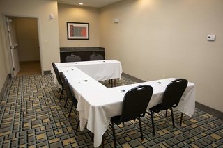 Hampton Inn & Suites Oklahoma City Airport,Oklahoma City>>Oklahoma,3 star