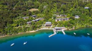 Bay Of Many Coves Resort,Arthur's Bay>>Anakiwa,5 star