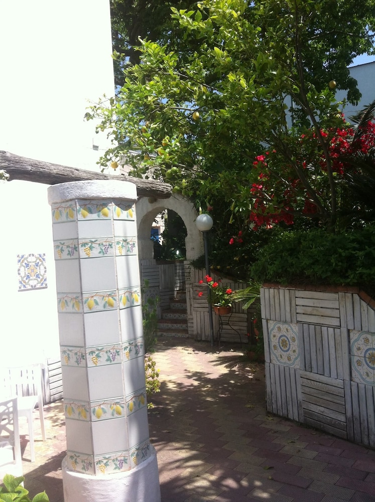 hotel tirreno residence