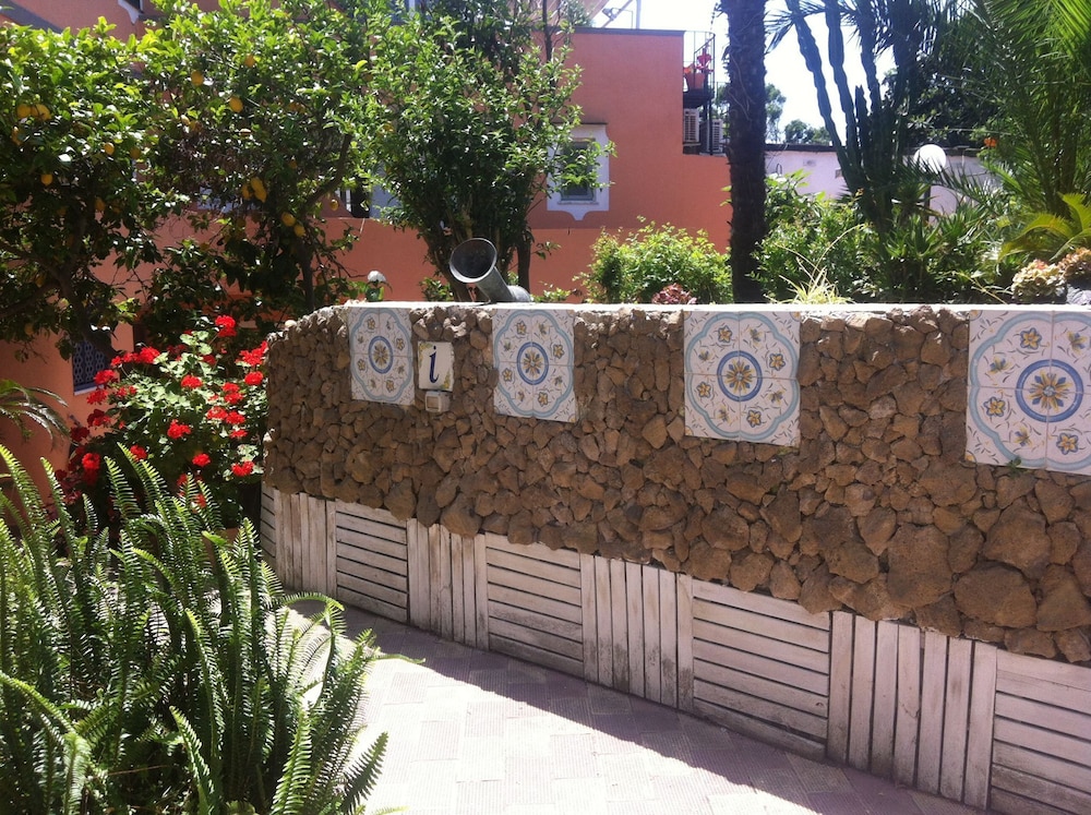 hotel tirreno residence