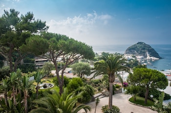 borgo romantica resort and spa
