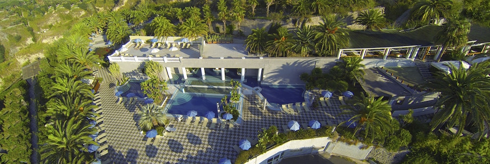 borgo romantica resort and spa