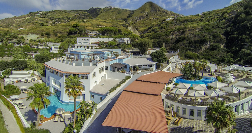 borgo romantica resort and spa