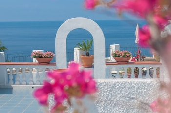 borgo romantica resort and spa