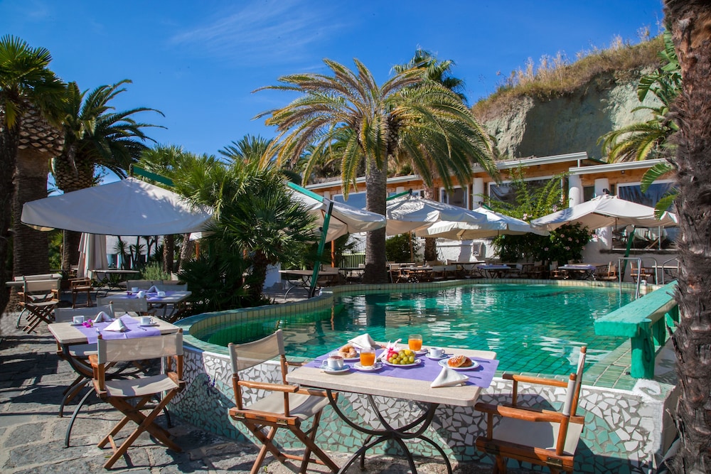 borgo romantica resort and spa