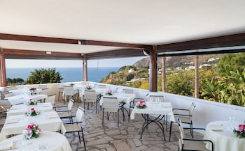 borgo romantica resort and spa