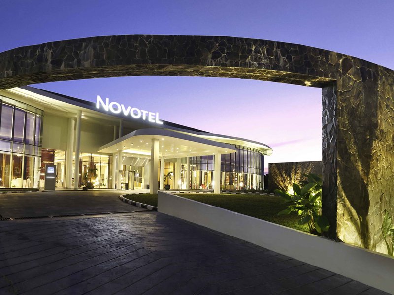 hotel novotel banjarmasin airport