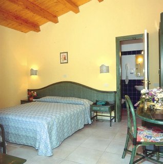 Hotel Baia Del Capitano,Mazzaforno>>Cefalù,4 star