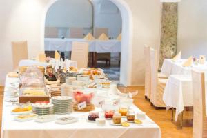 Hotel Schloss Leonstain,Klagenfurt>>Carinthia,4 star