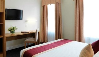 Ramada By Wyndham Hamilton City Center,Near Riff Raff,4 star