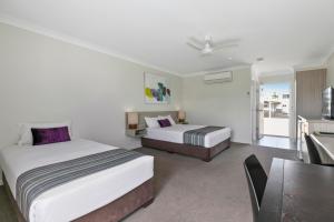 Beachside Boutique Motel Mackay,South Mackay>>East Mackay,3 star