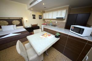 Hafez Hotel Apartments,Deira>>Bur Dubai,3 star