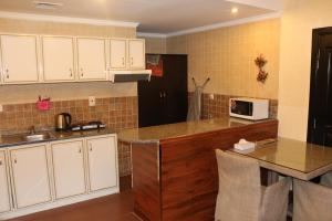Hafez Hotel Apartments,Deira>>Bur Dubai,3 star