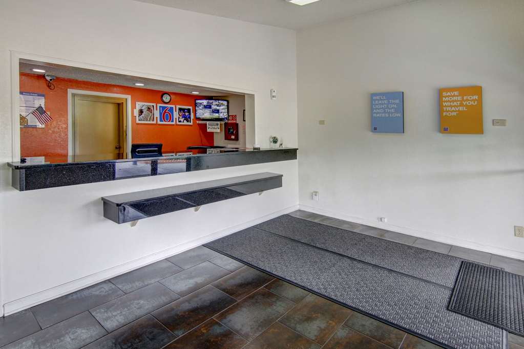 motel 6 union city ga atlanta airport