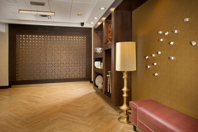 hampton inn and suites san antonio downtown market square