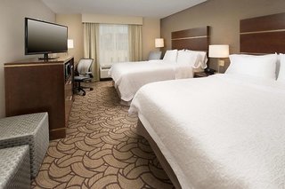 hampton inn and suites san antonio downtown market square