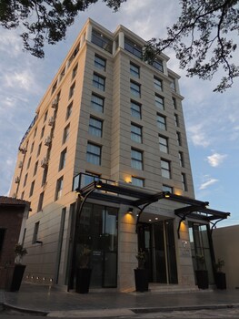 premium tower suites san luis