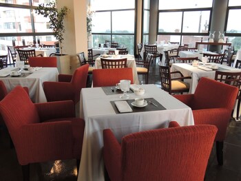 Premium Tower Suites San Luis,Near New York Casino,4 star
