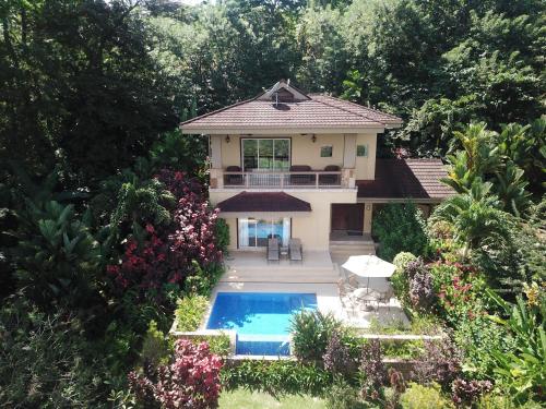 red frog beach island resort