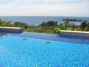 red frog beach island resort