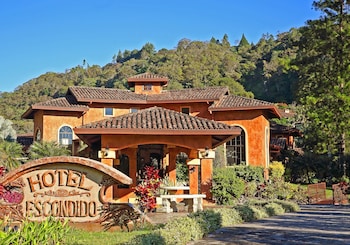 valle escondido wellness resort