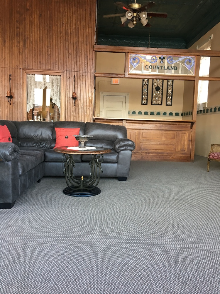 the courtland hotel and day spa