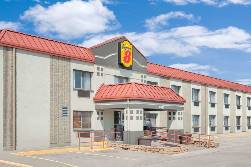 super 8 by wyndham marshalltown