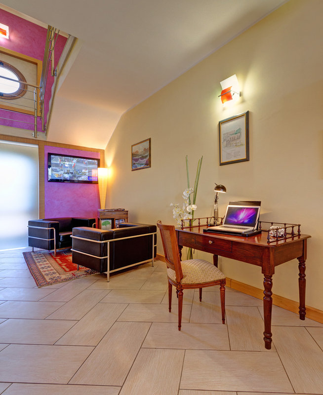 hotel ghala