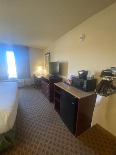 cobblestone hotel and suites broken bow