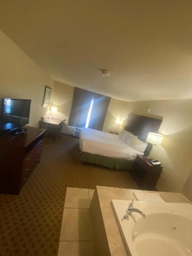 cobblestone hotel and suites broken bow